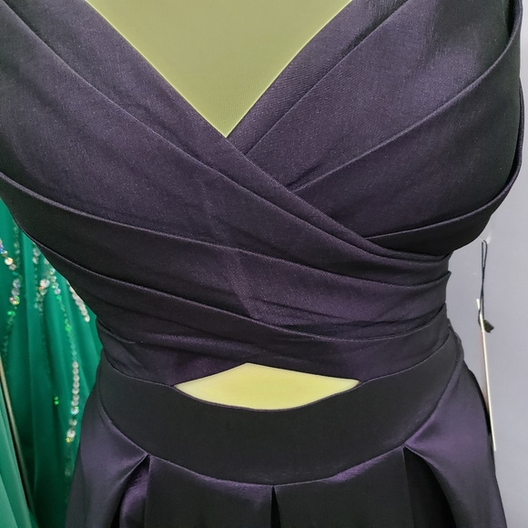 Nadia Purple strapless formal Dress - Picture 5 of 6